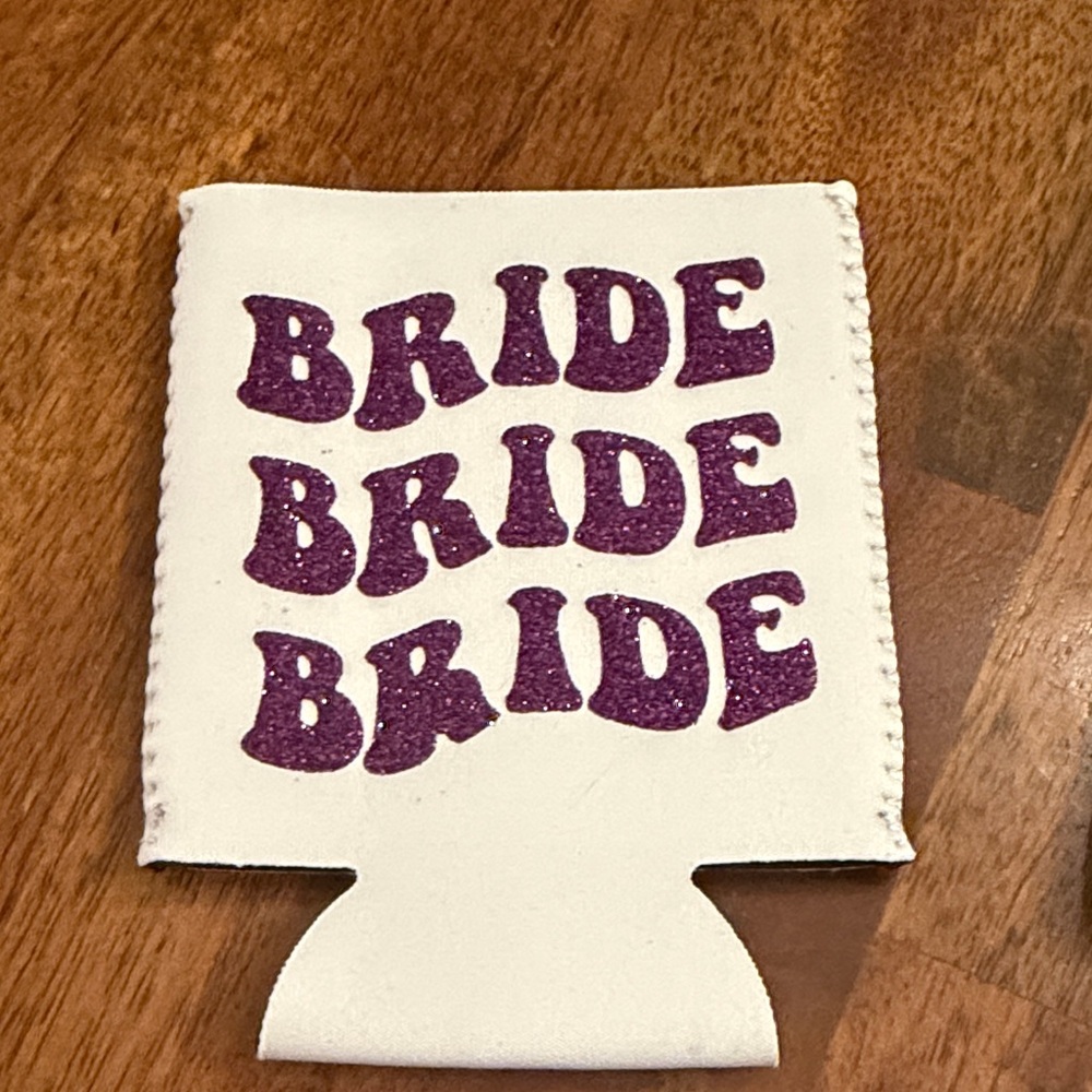 White Bride Can Cooler